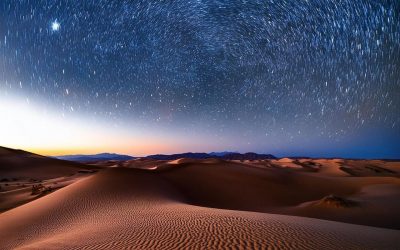Les nuits étoilées au désert : Une expérience magique à vivre absolument